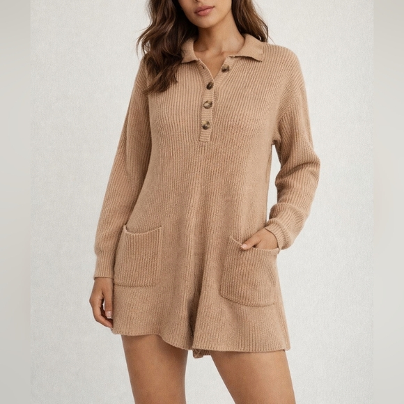 Le Lis Dresses & Skirts - Le Lis Ribbed Knit Sweater Romper Collared Button Front Cozy Neutral Coastal Sm